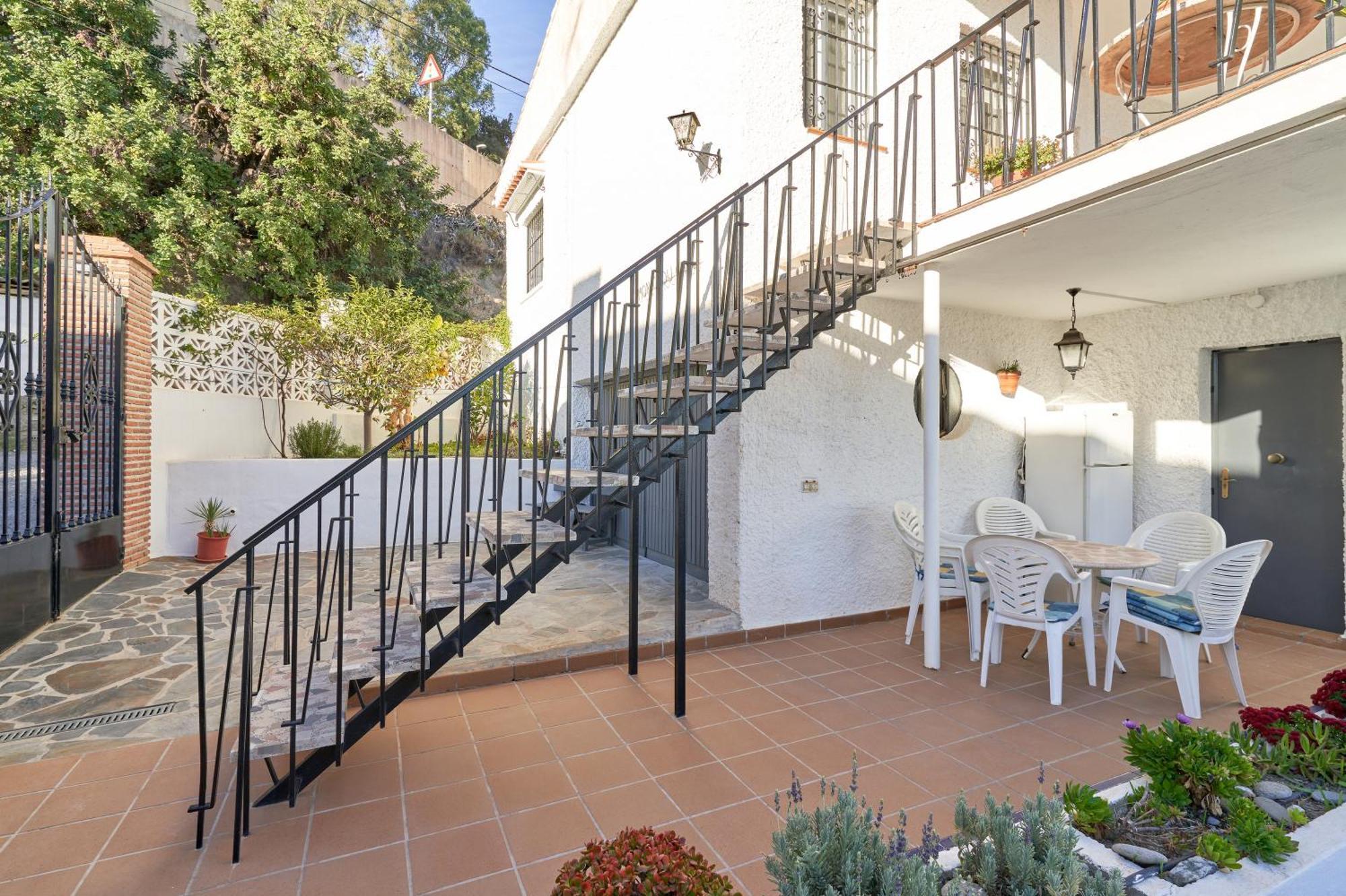 Casa Mon Chau Chau Almunecar